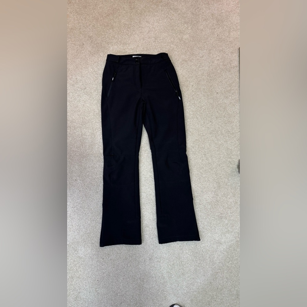 Black snow pants by Outdoor Ventures size 30x30